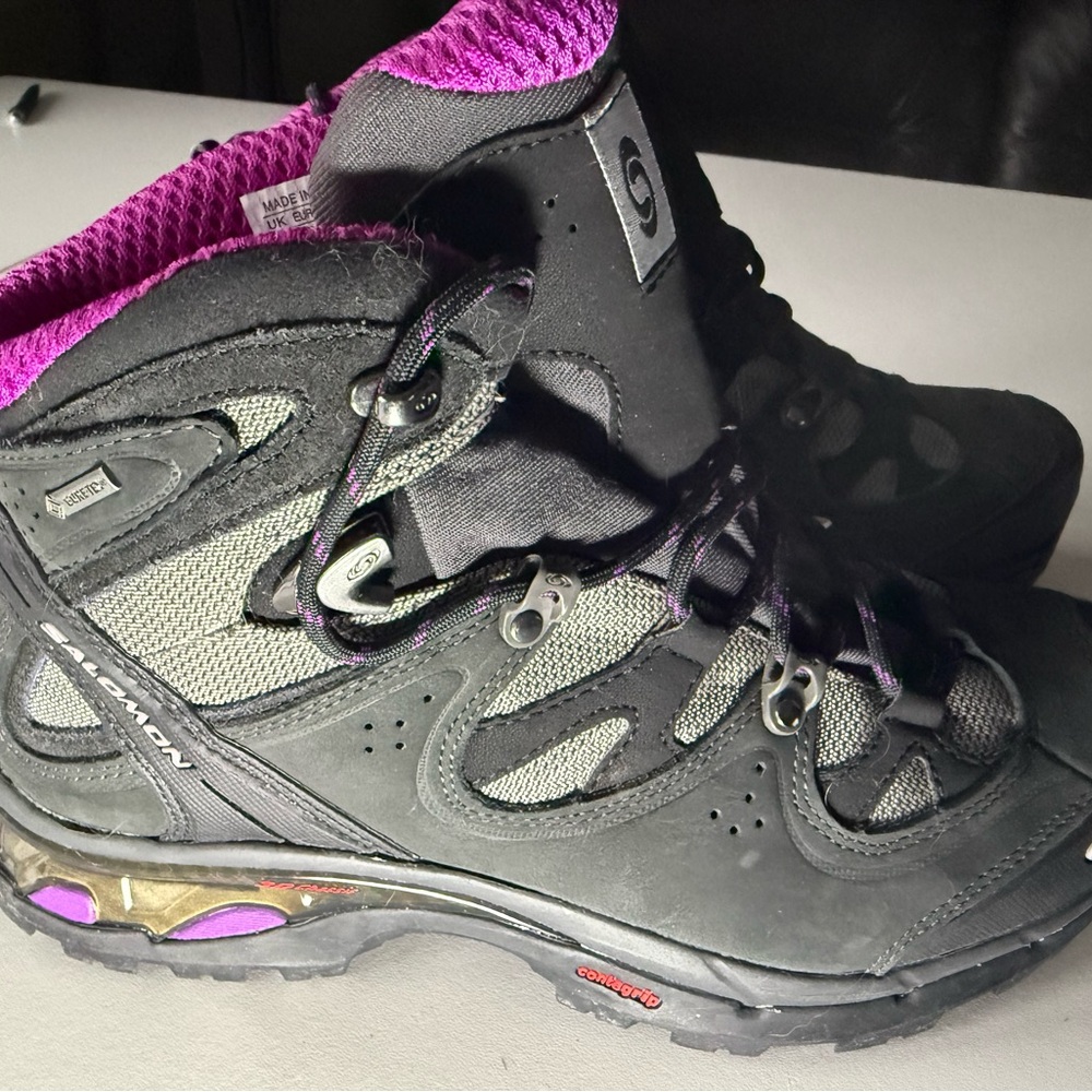 Salomon GORE-TEX Black and Purple Hiking Boots